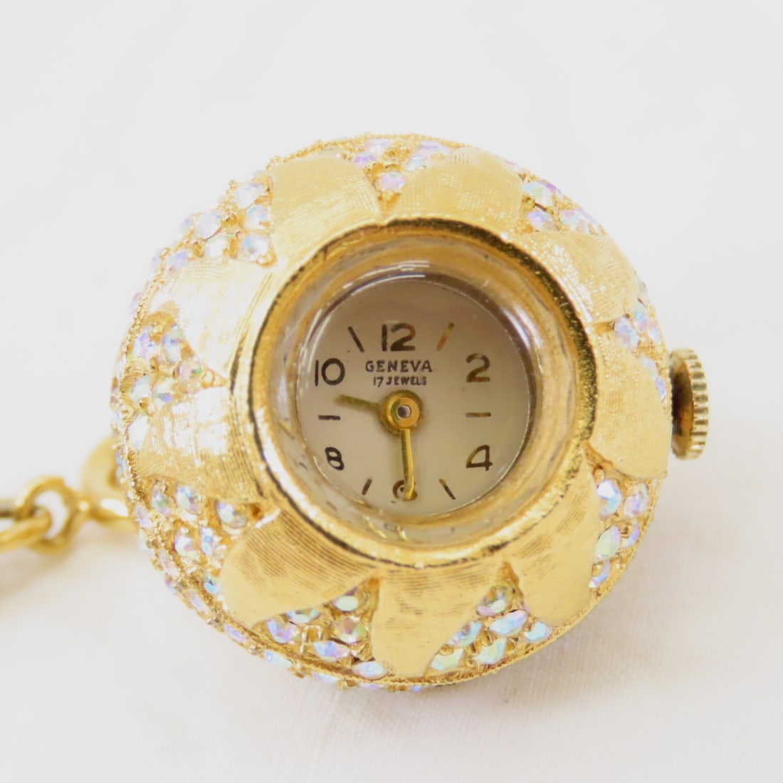 Geneva 17 Jewel Working Pendant Watch - 2