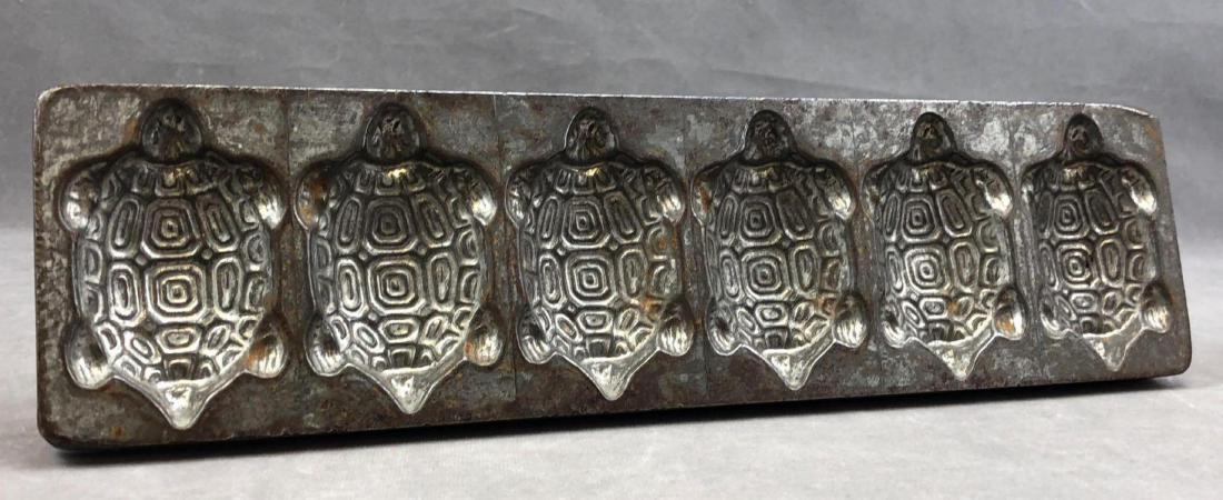 Letang Fils, Turtle Chocolate Mold (1 of 9)