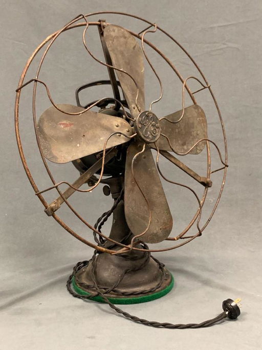 Working Vintage General Electric Cast Iron Fan Jun 23 2019 Vintage General Electric Cast Iron Fan