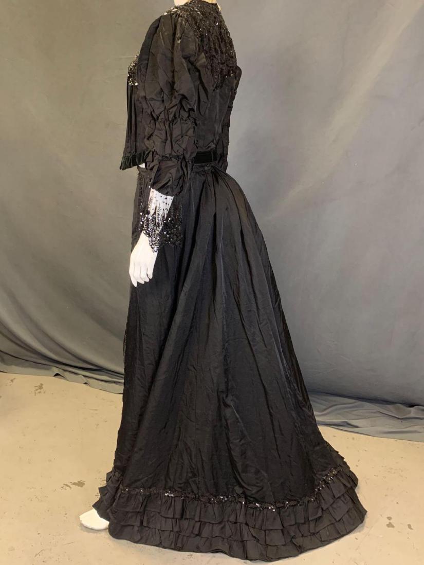 Early Victorian Three Piece Mourning Outfit (1 of 13)