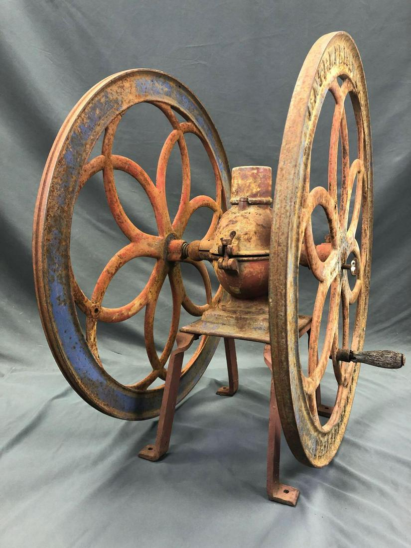 large Antique Cast Iron Coffee Grinder (1 of 10)