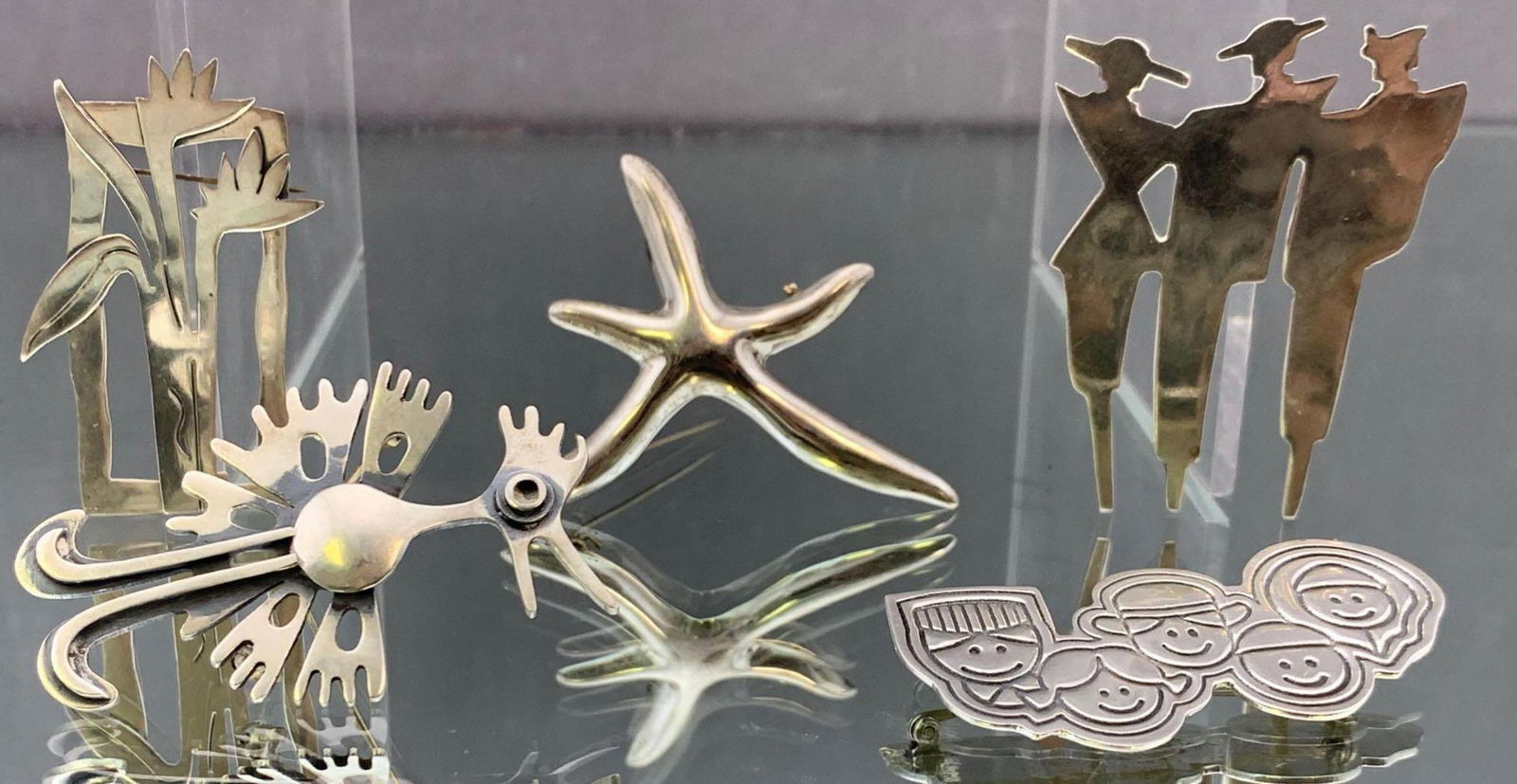 Five Vintage Sterling Pins And Pendants (1 of 9)