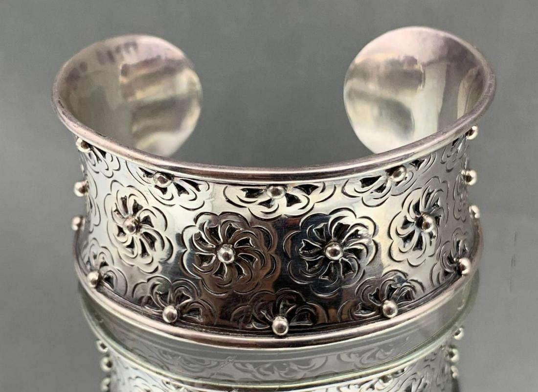 Sterling Silver Designer Cuff Bracelet With Beautiful (1 of 6)