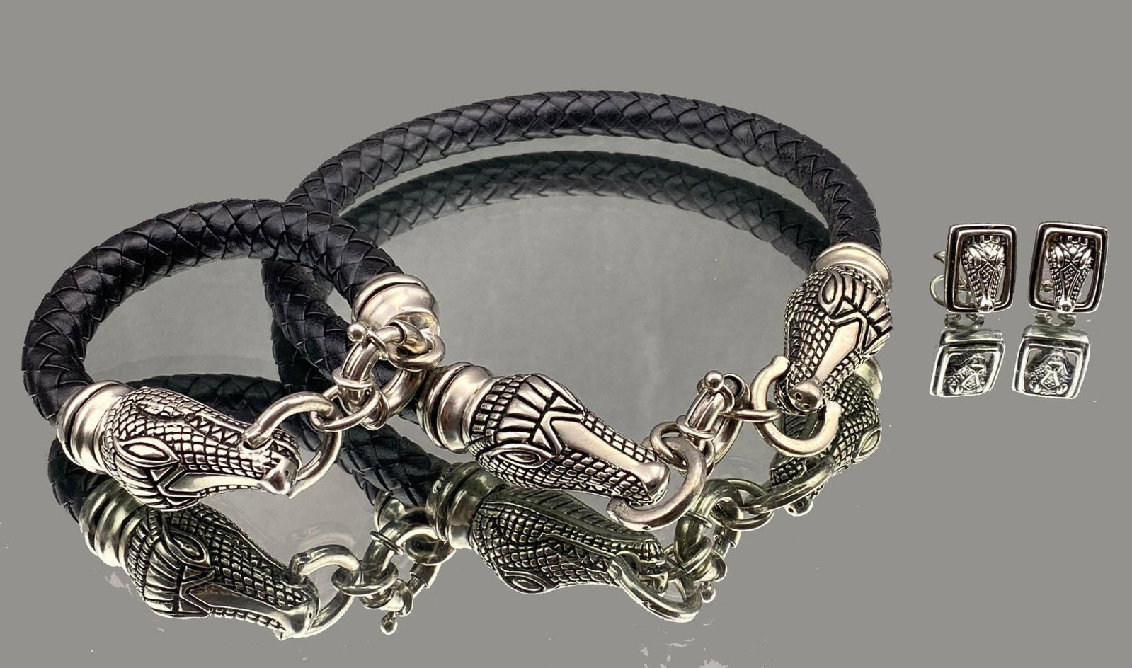 1996 Cabot Matching Alligator Choker and Bracelet: 1996 Cabot Matching Alligator Choker, Bracelet, and Earrings, approximately 16.5 and 8.5 in. Marked 1996 Cabot.