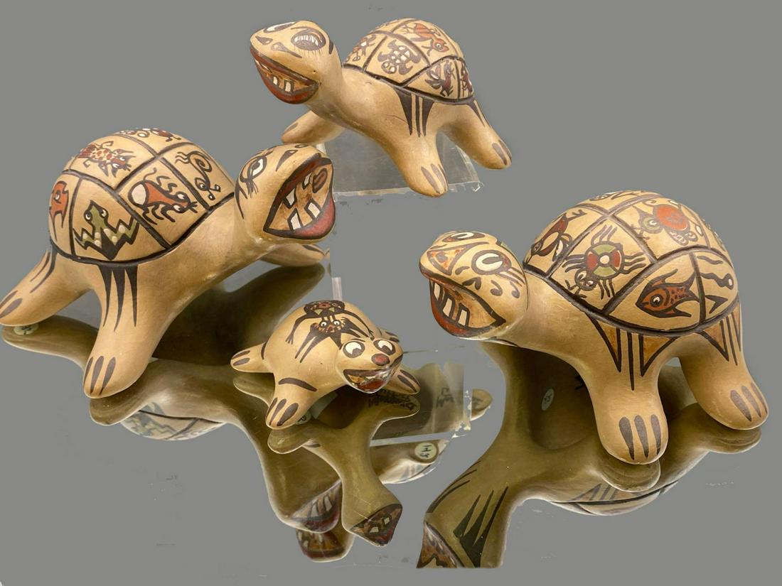 Four Margaret and Luther Gutierrez Storyteller Turtles (1 of 10)