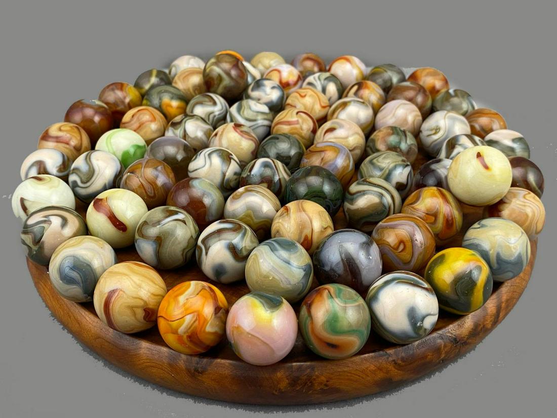 77 Vintage Discontinued Jabo Shooter Marbles With (1 of 12)