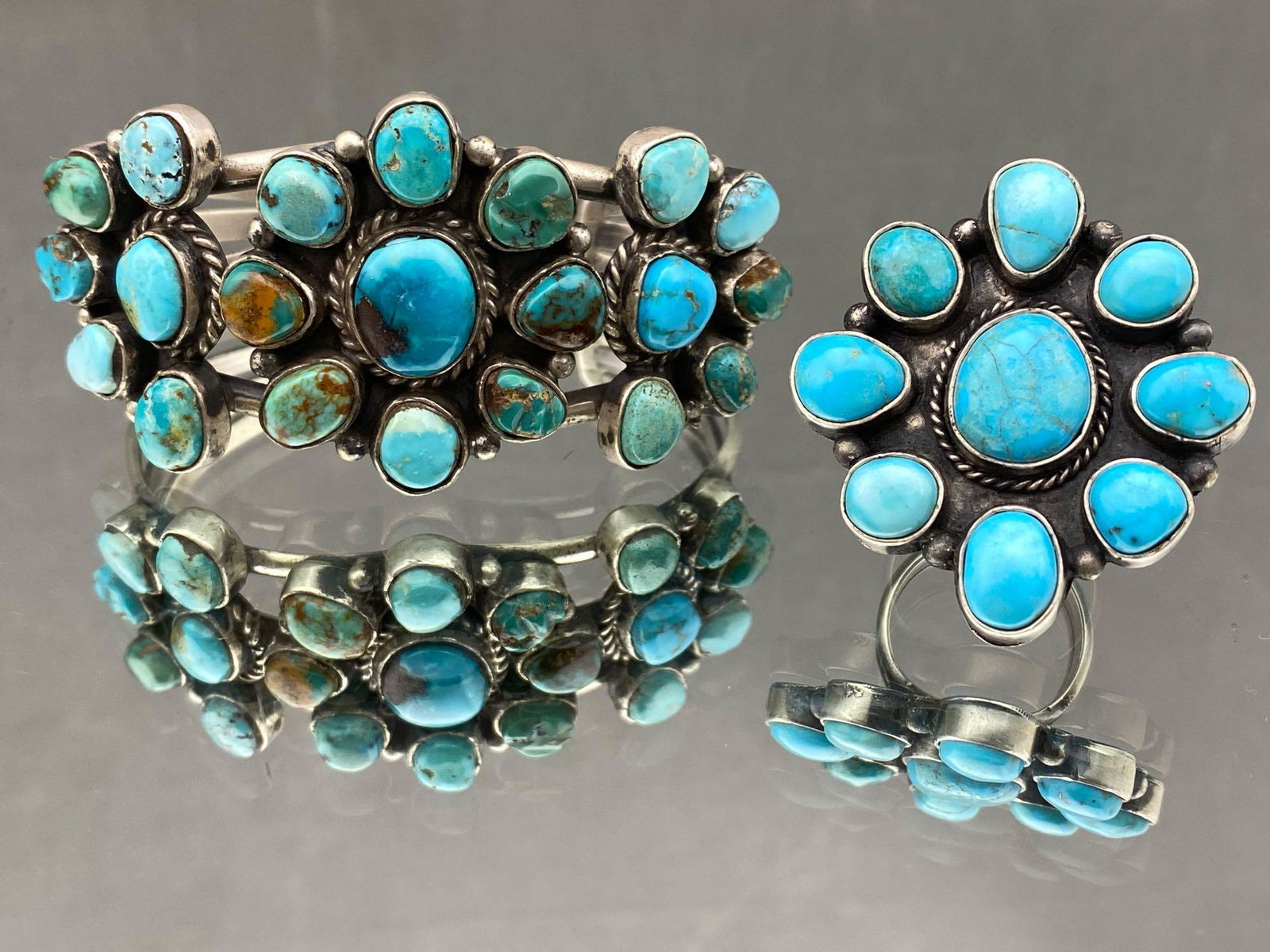 Navajo Sterling Silver Cuff With 21 Bezel Set Turquoise (1 of 16)