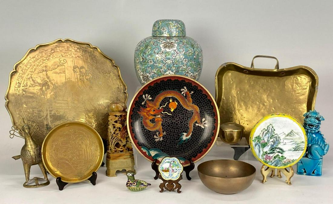 Large Lot of Chinese Decorative Items, Including (1 of 20)
