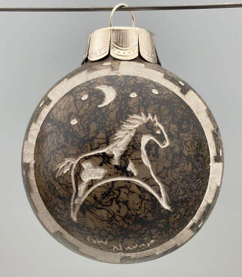 Navajo Horsehair Pottery Handmade Etched Ornament (1 of 5)
