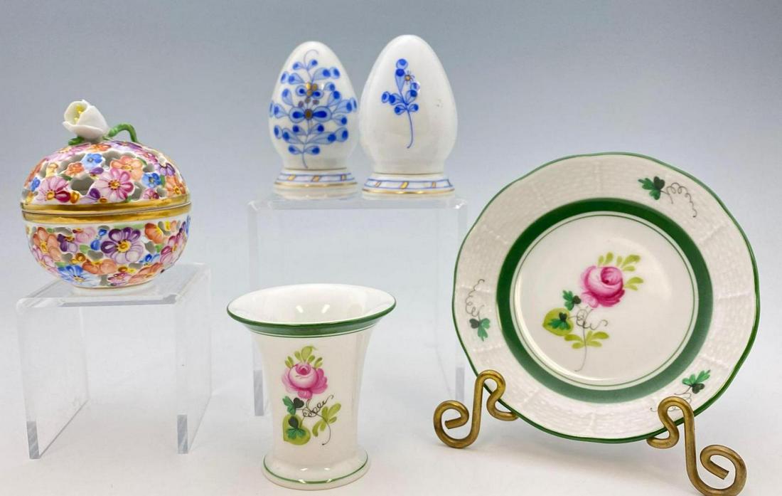 Lot of 8 Pieces of Herend Hungary Hand-Painted (1 of 14)