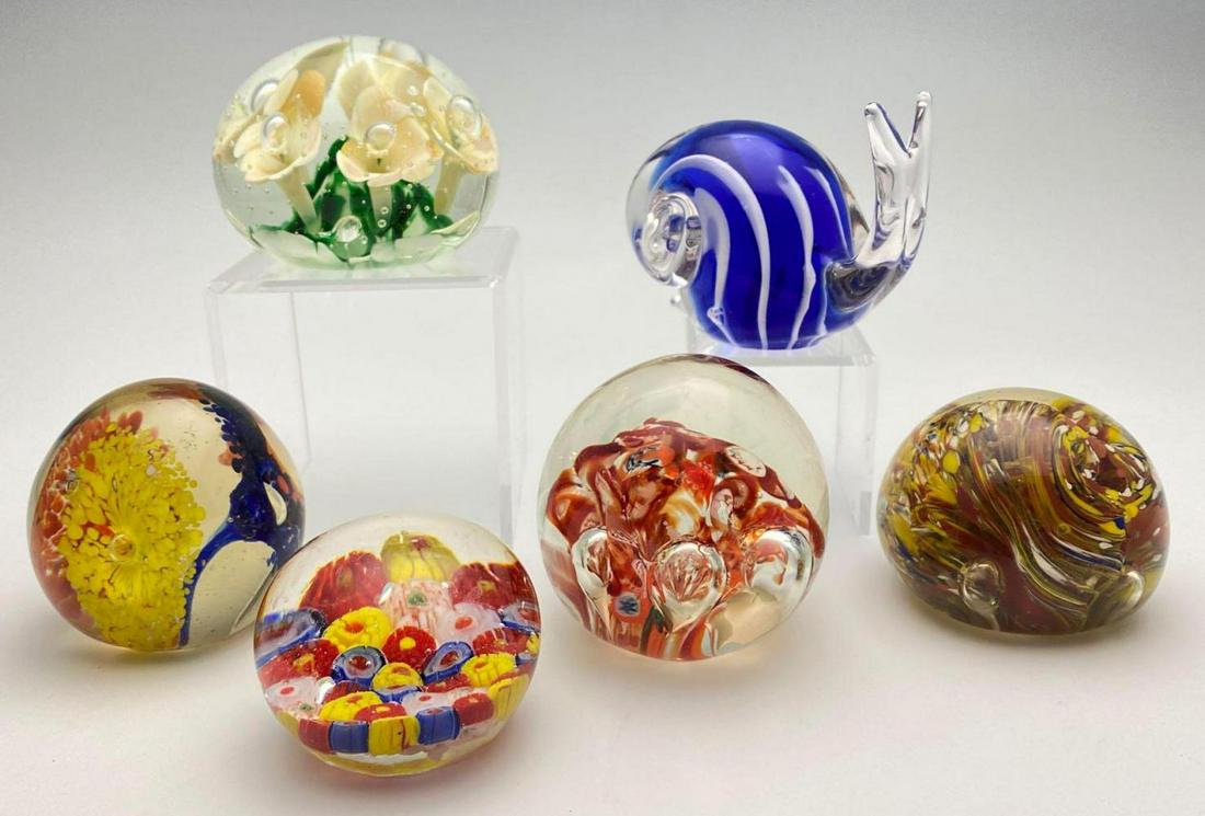 6 Art Glass Paperweights (1 of 14)
