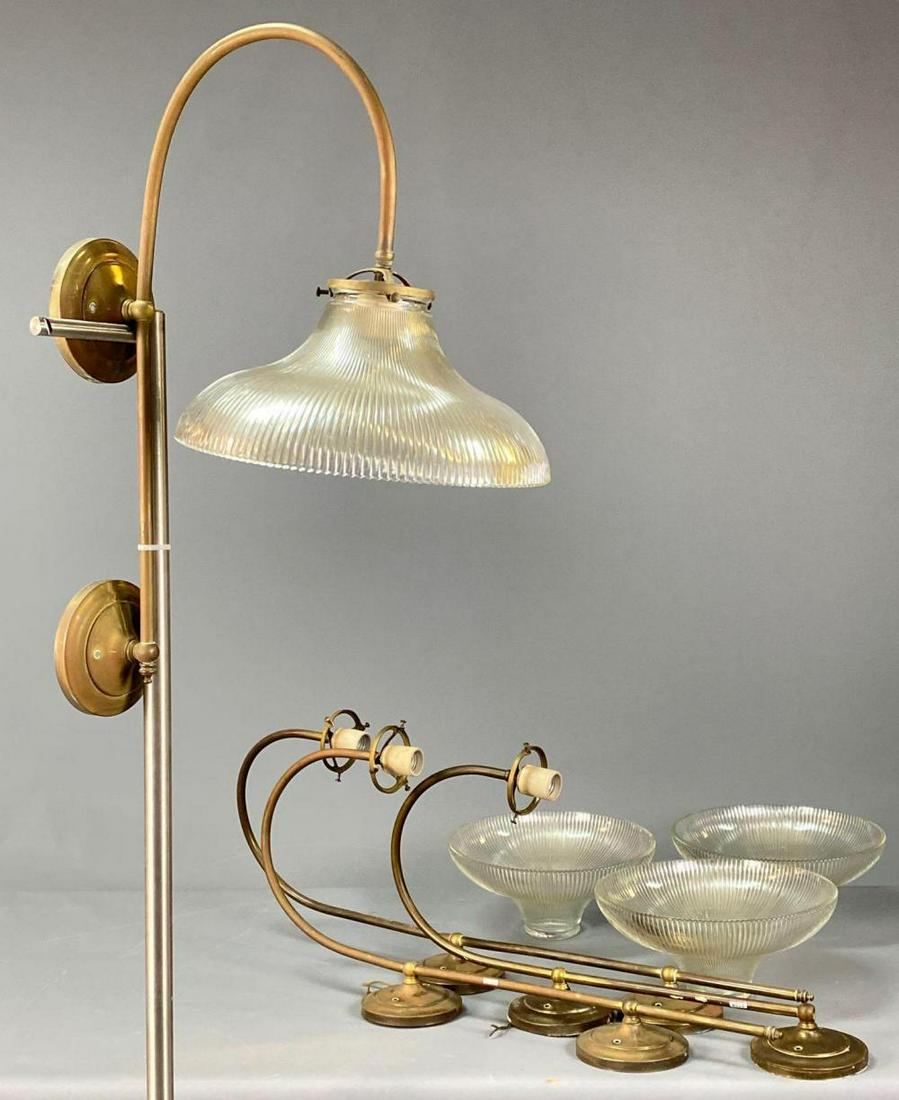 4 Vintage Brass and Ribbed Glass Light Fixtures (1 of 10)