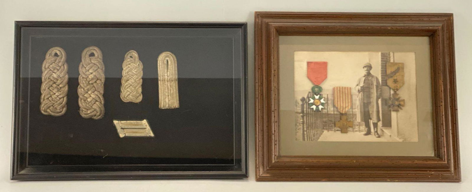 Framed Lot of WWI Medals and Ribbons with Photograph (1 of 6)