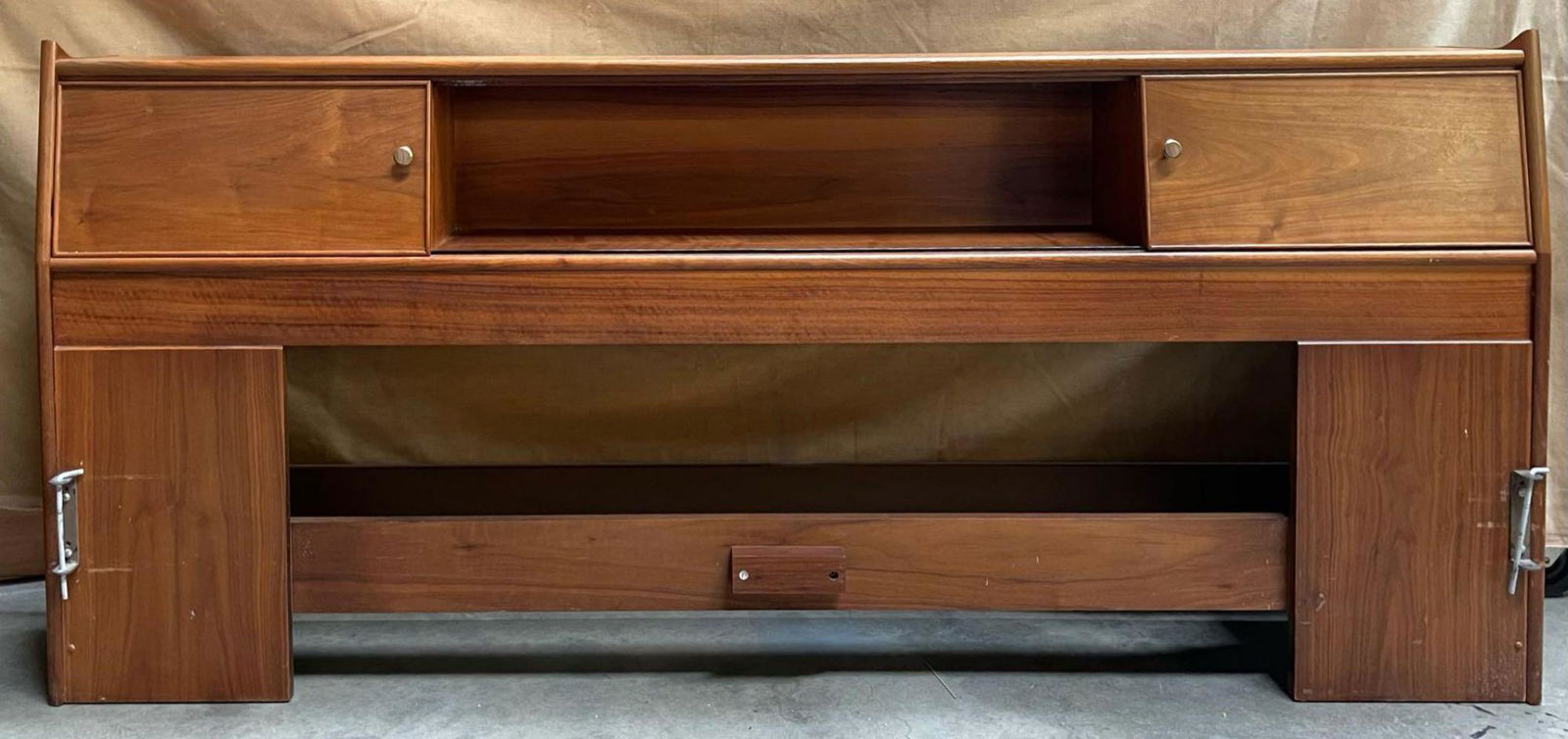 Mid Century Modern Teak King Size Headboard (1 of 19)