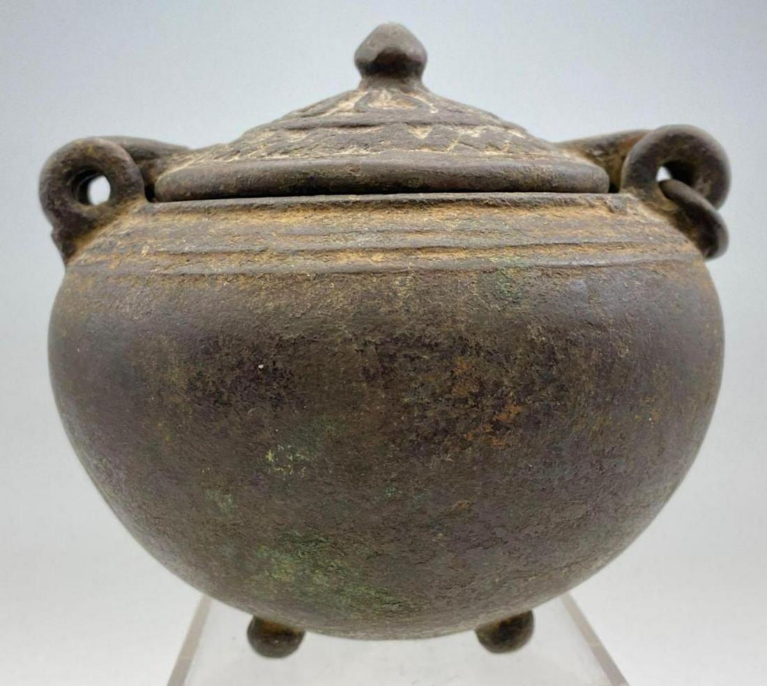 Chola Tanjore Bronze Indian Coin Pot with Lid (1 of 9)