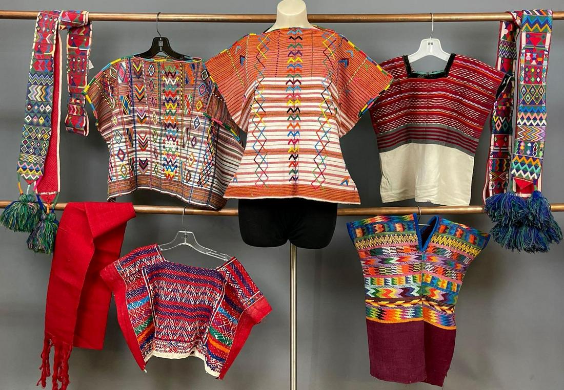 9 Vintage Child Sized Guatemalan Mesoamerican Textiles (1 of 16)