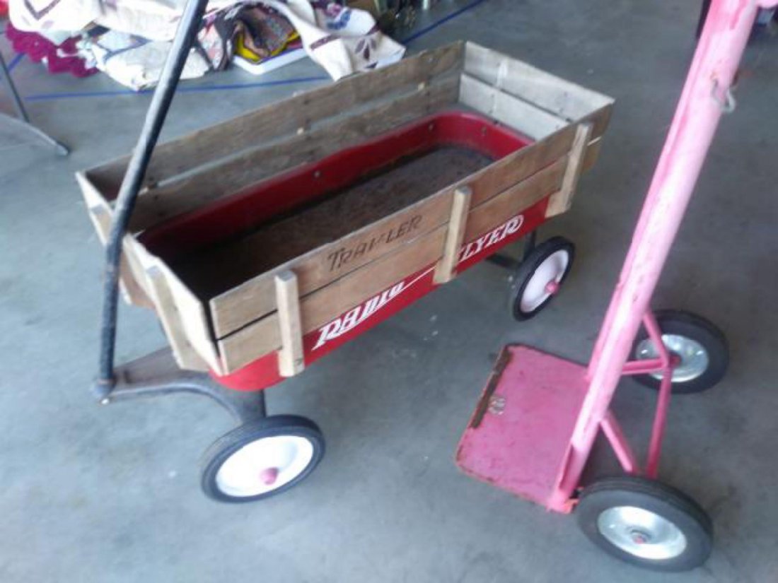 Radio flyer wagon and hand truck (1 of 3)