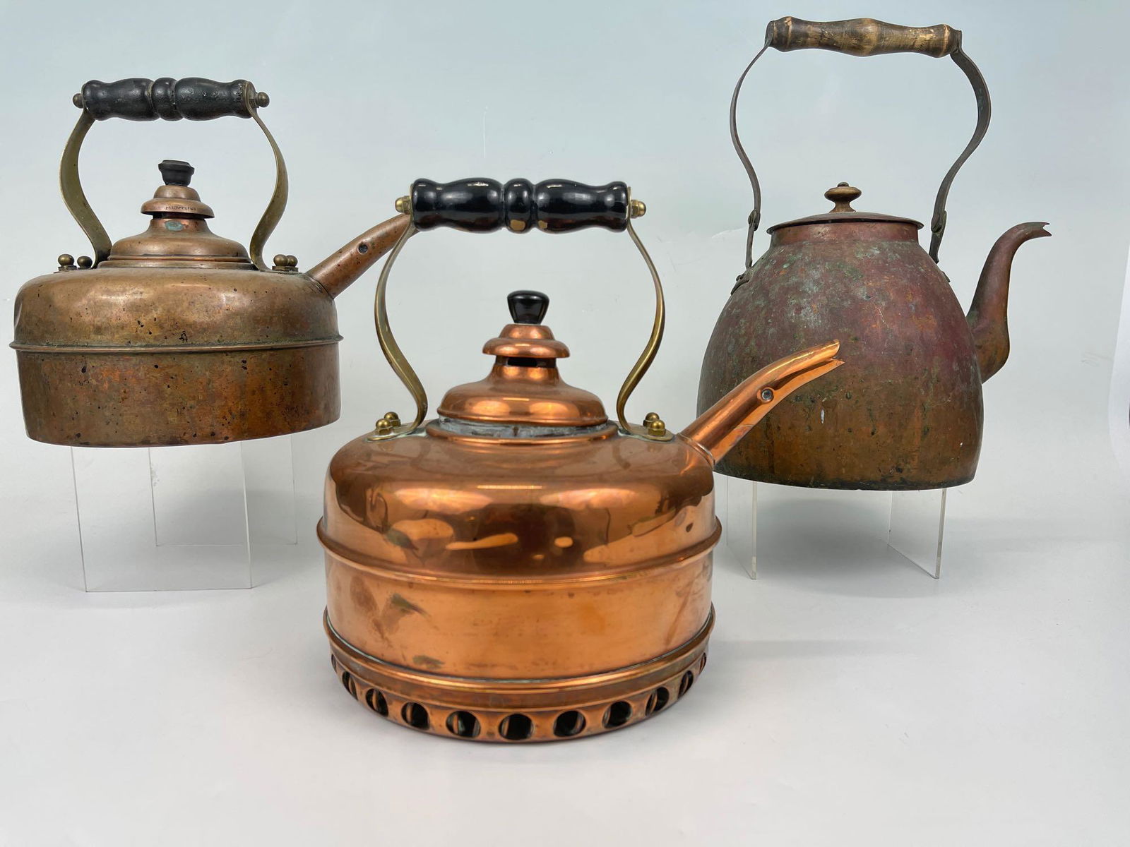 3 Antique And Vintage Copper Tea Kettles (1 of 15)