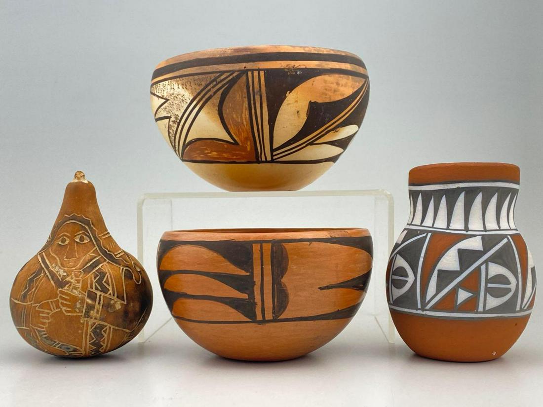 3 Native American Pots And Carved Gourd (1 of 20)