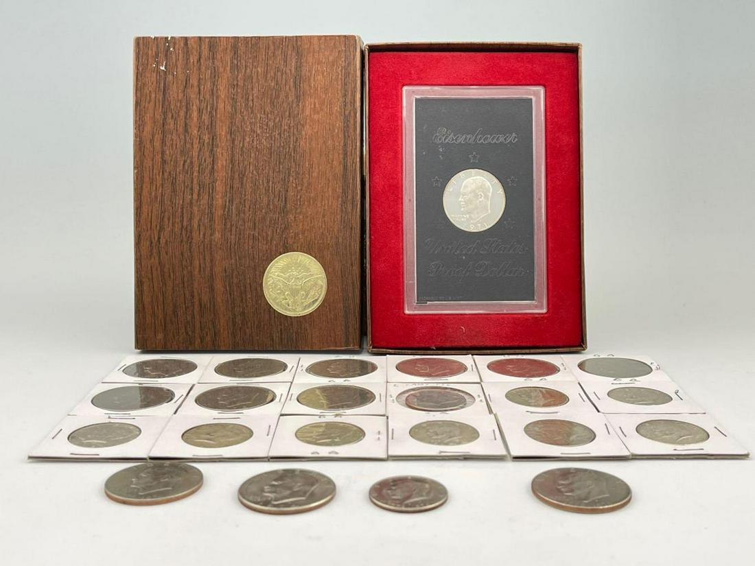 Coin Lot Of Eisenhower Dollars & Kennedy Half Dollars (1 of 9)