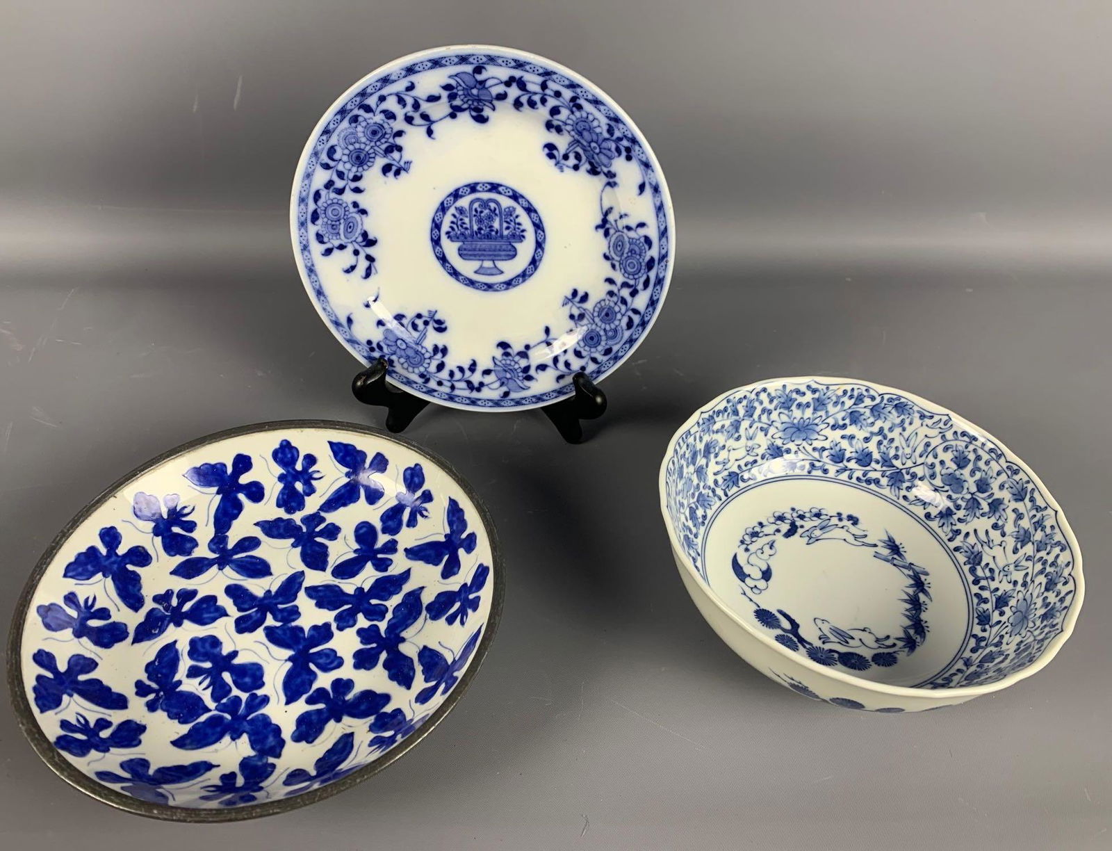 Three Blue & White Asian Decorative Bowls And Plate (1 of 10)