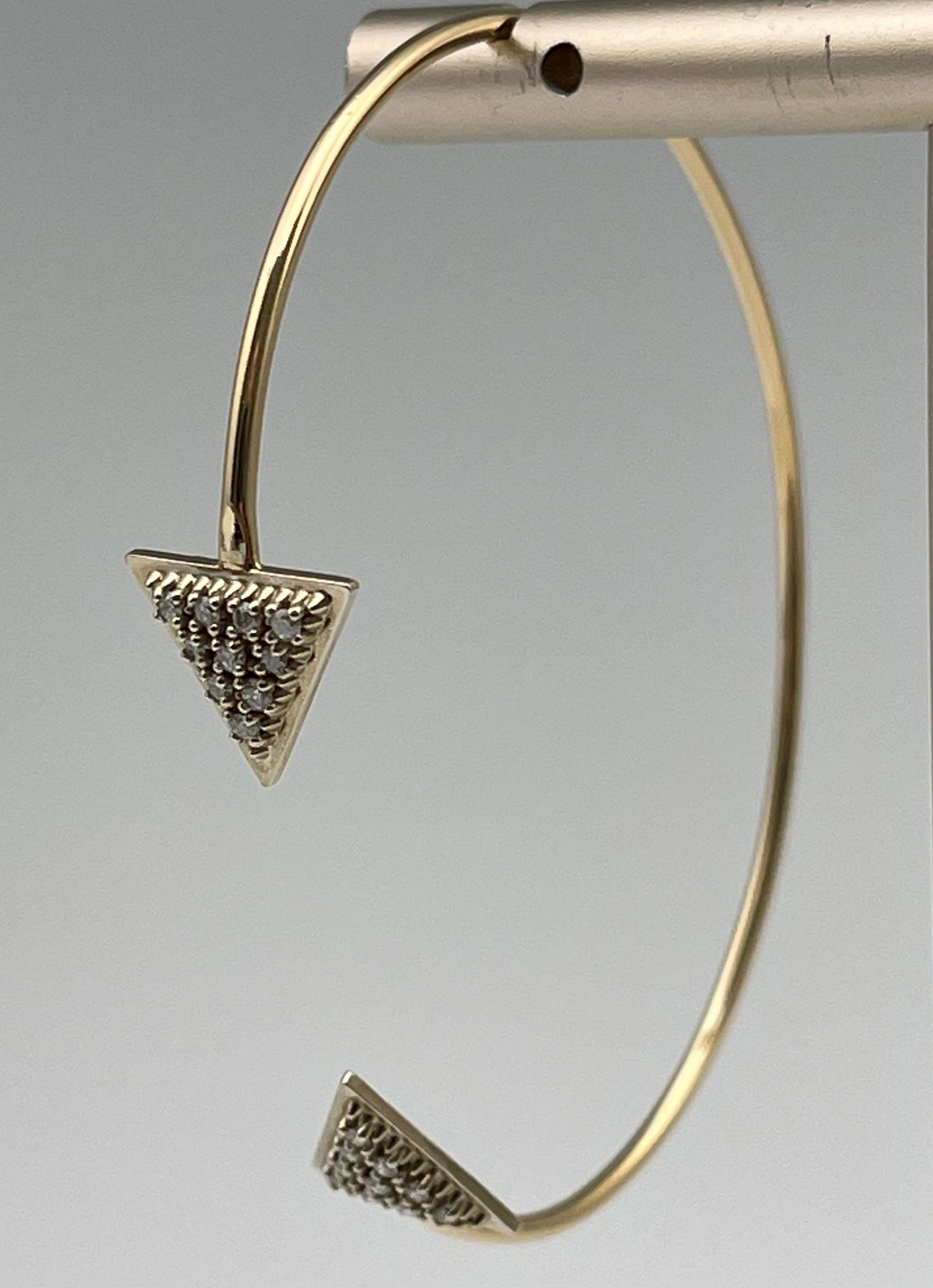 14K Yellow And White Gold Diamond Bangle. 4.1 G (1 of 10)