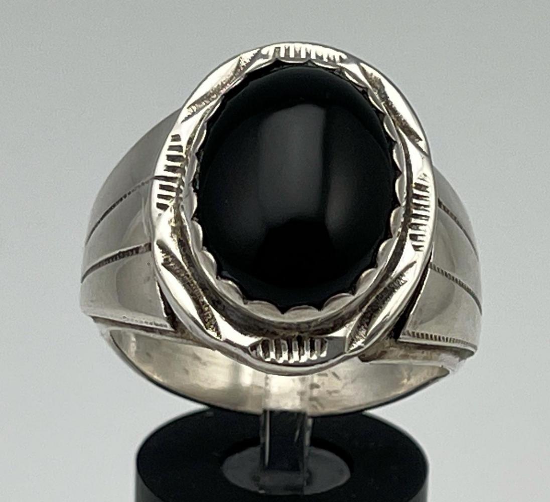 Navajo Sterling Silver Onyx Ring, 11.9 g (1 of 7)