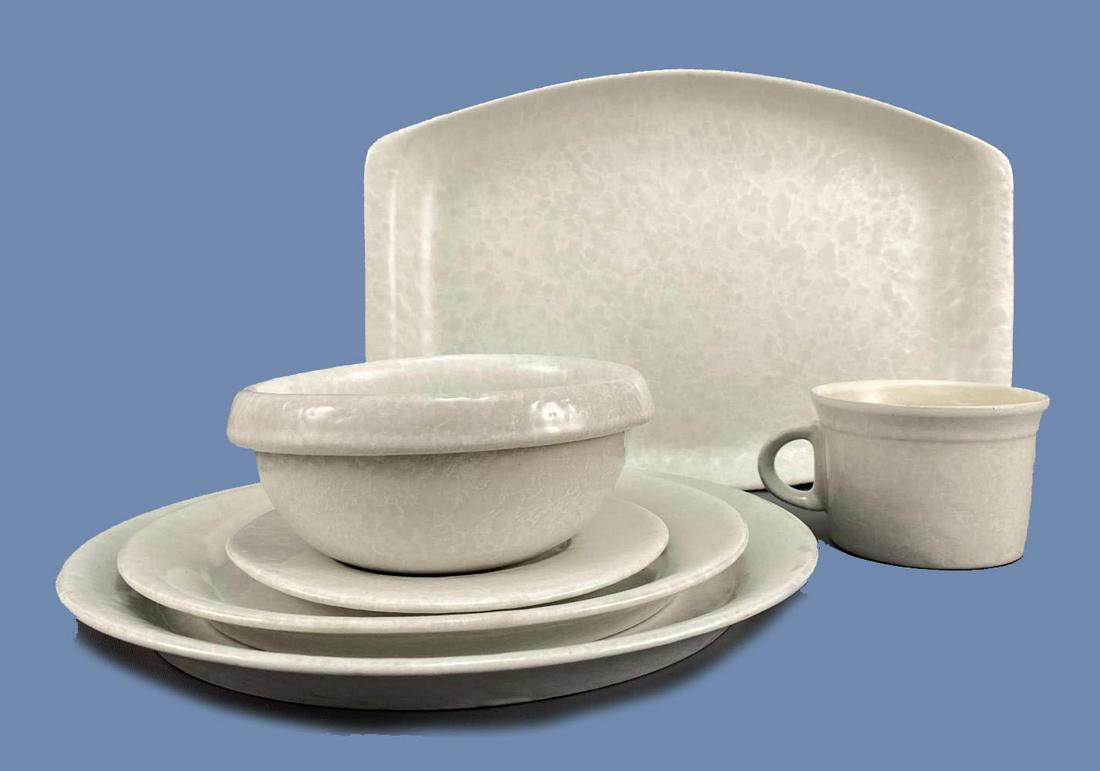 Bennington Potters Mid Century Ceramic Dishes (1 of 8)