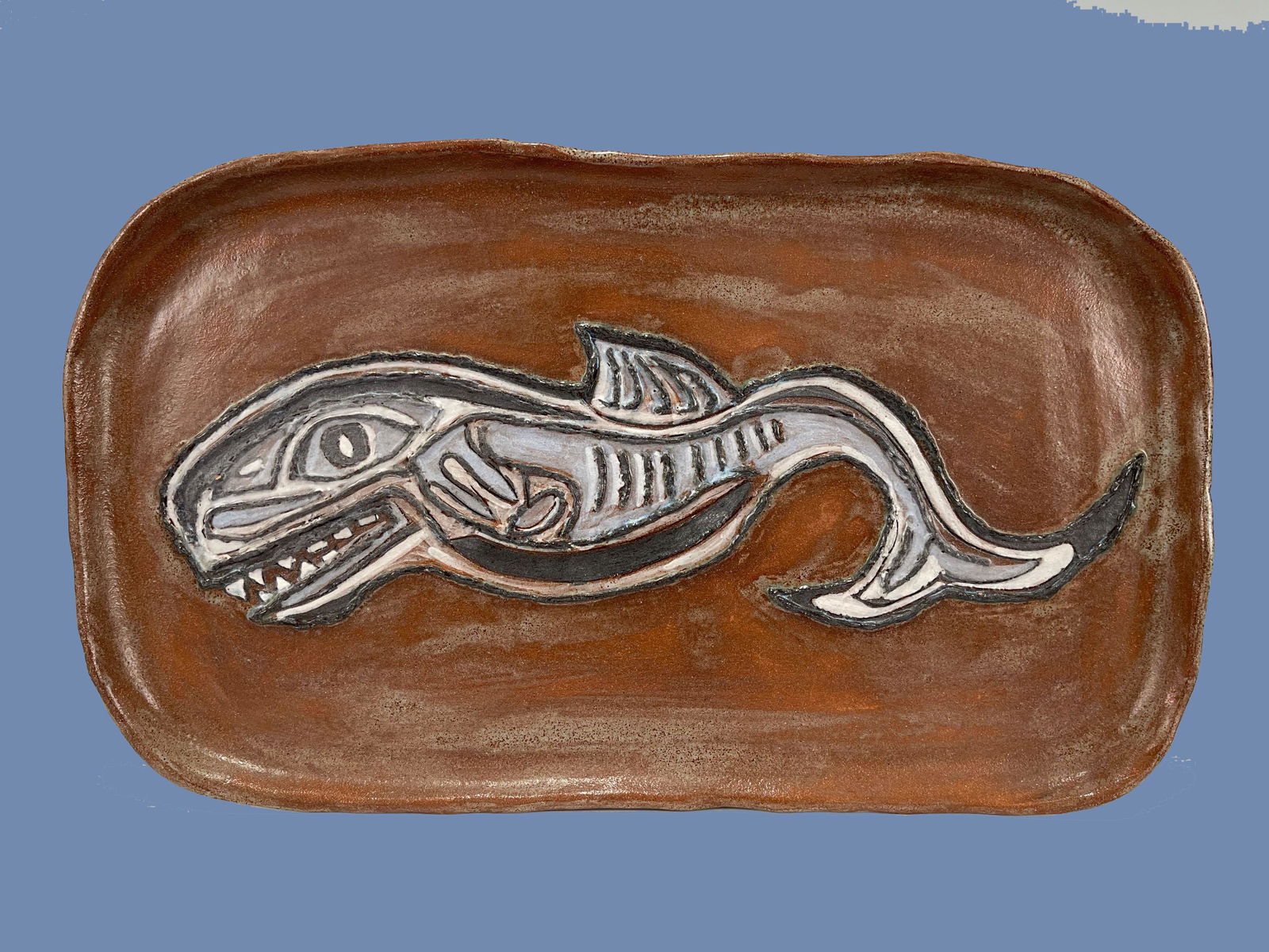 CA Studio Art Pottery Tray With Modernist Shark Design (1 of 8)