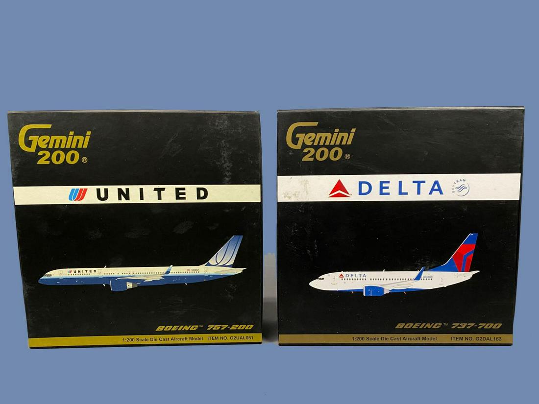 2 Gemini 200 1/200 Scale Die Cast Aircraft Models (1 of 9)