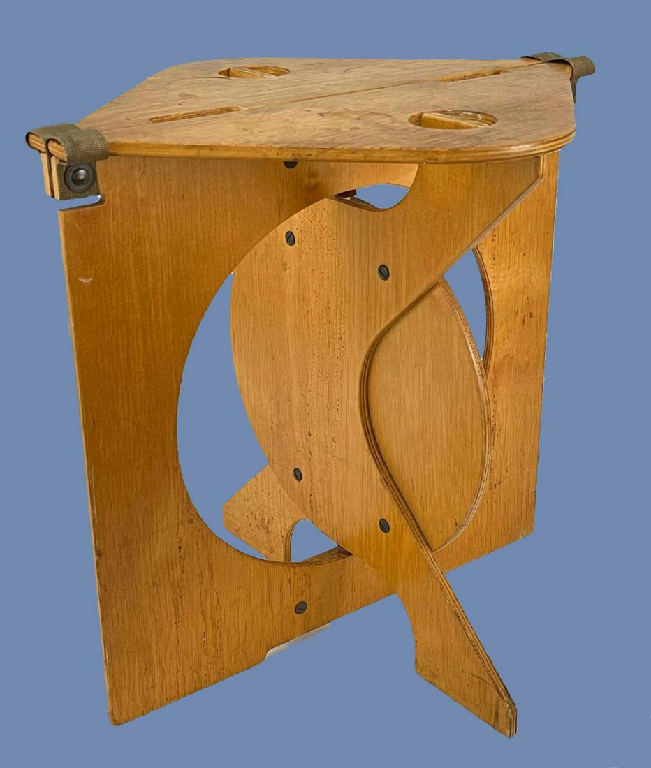 Barry Simpson, Rooster Folding Wood Stool, for Dirt (1 of 20)