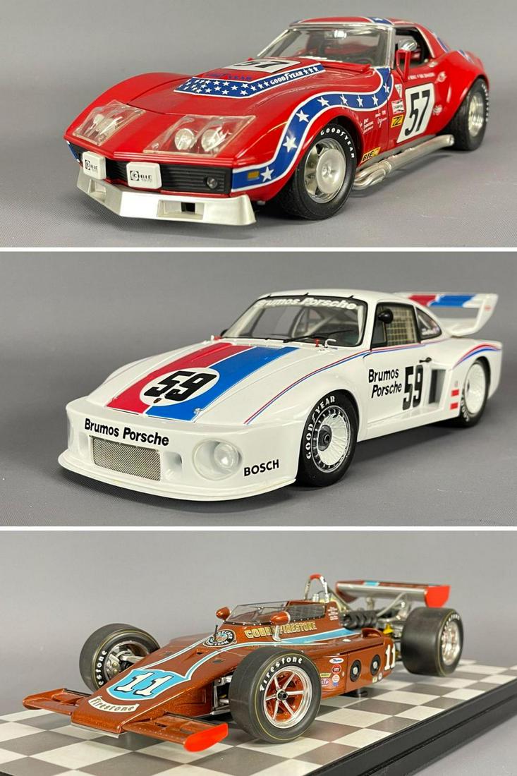 3 Carousel 1 Model Cars (1 of 19)