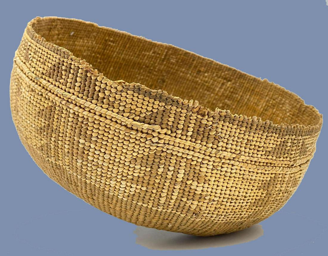 Native American Karuk Basket (1 of 11)