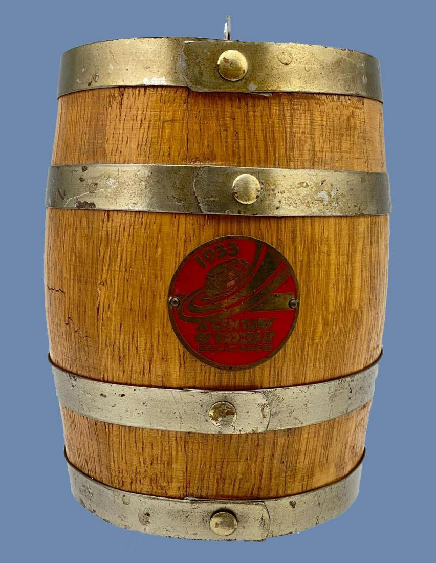 1933 Chicago World's Fair Barrel Form Bank (1 of 12)