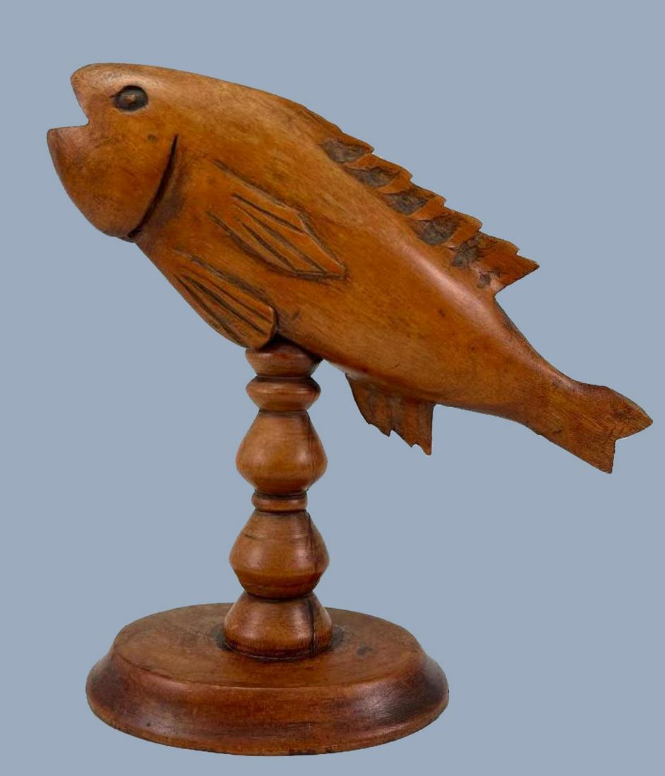 18th Century Folk Art Carved Wooden Fish (1 of 15)