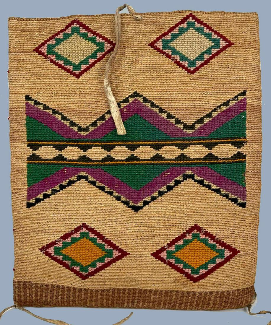 Nez Perce Corn Husk Pouch (1 of 15)