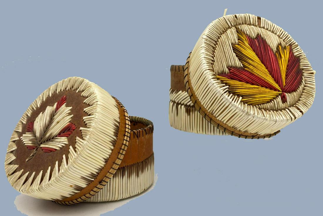 2 Canadian Pine Needle Baskets (1 of 11)
