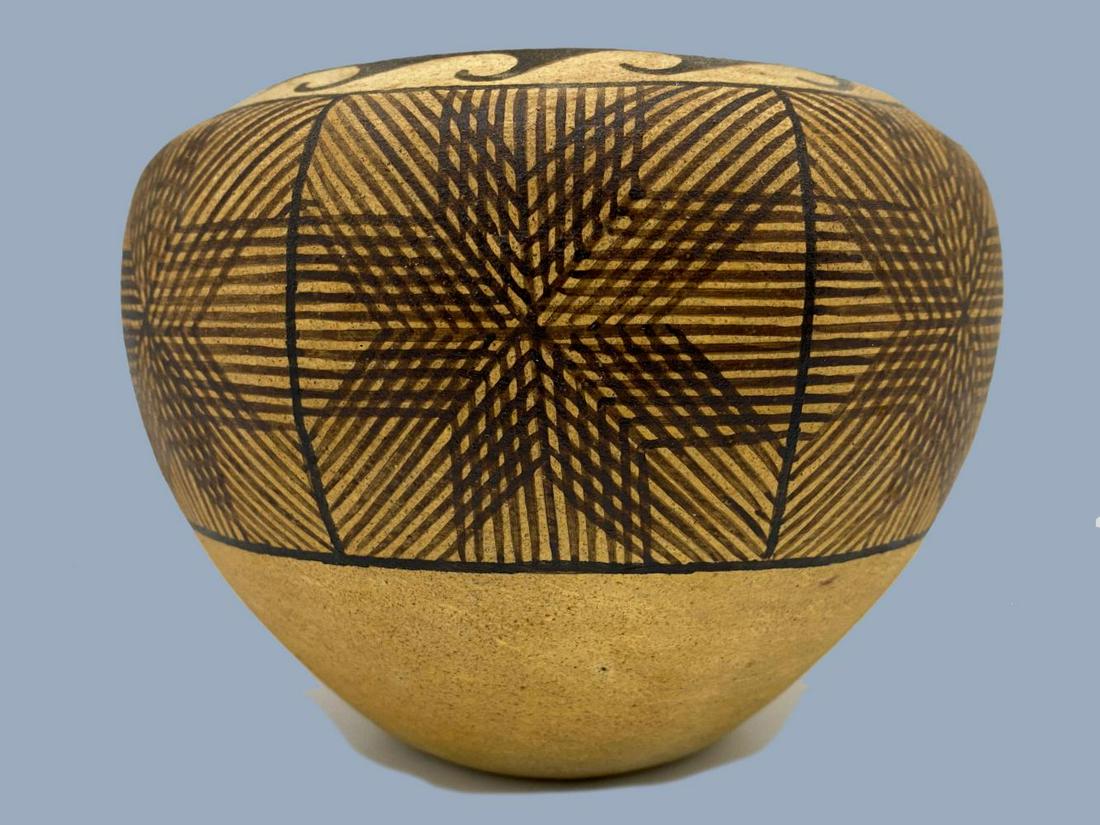 Clara Chvez, Acoma Pottery, Mid 20th Century (1 of 8)