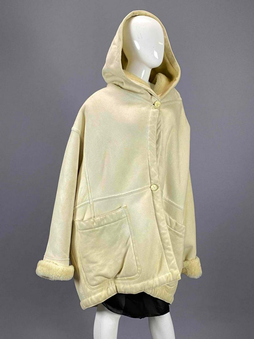 Gucci 100% Shearling Coat. Size 42 (1 of 17)