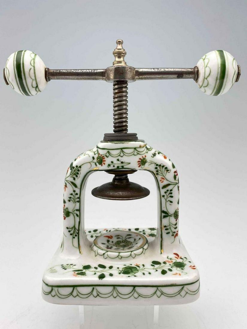 Gesetzlich Geschutzt German Porcelain Nutcracker (1 of 11)