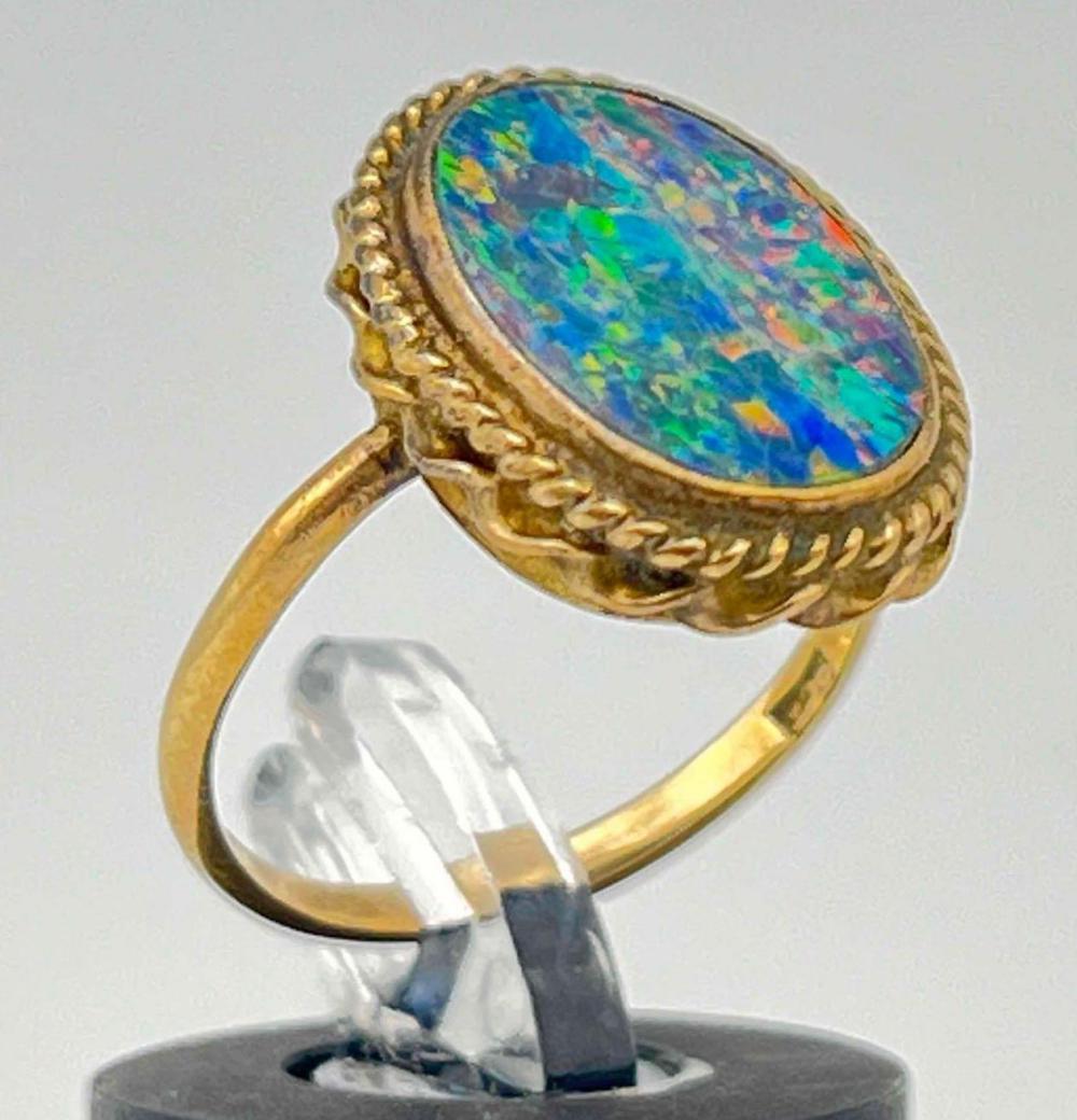 Vintage 9K Doublet Opal Ring (1 of 8)