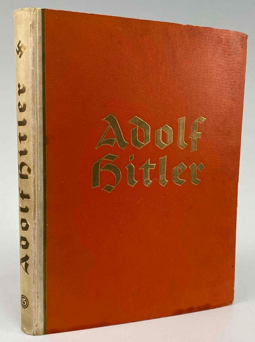 Pictures from the life of the Fuhrer (1 of 19)