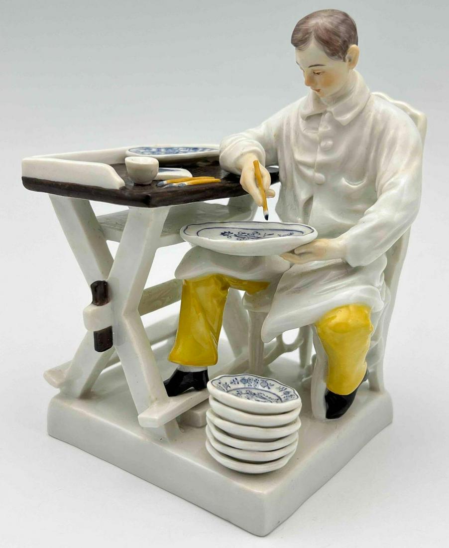 Meissen Karl Theodor Eichler Masters, Underglaze Decorator Figure: Meissen German Karl Theodor Eichler Masters, Underglaze Decorator Porcelain Figure. Meissen Porcelain Artist Painting Plates, Marked With Crossed Swords, 60558, 72D, 547. Approximately 5.125H x 3.875W