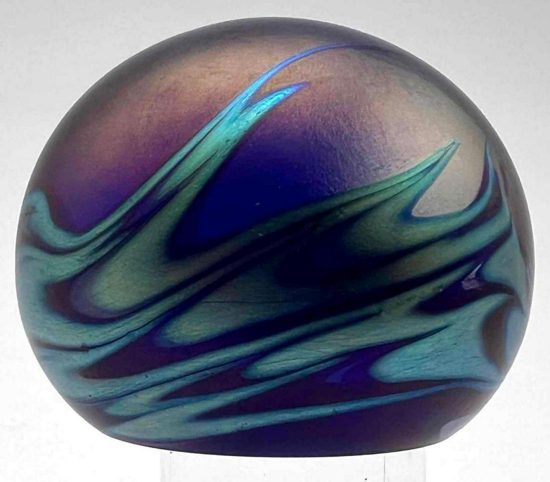 Lundberg Art Glass Paperweight (1 of 9)