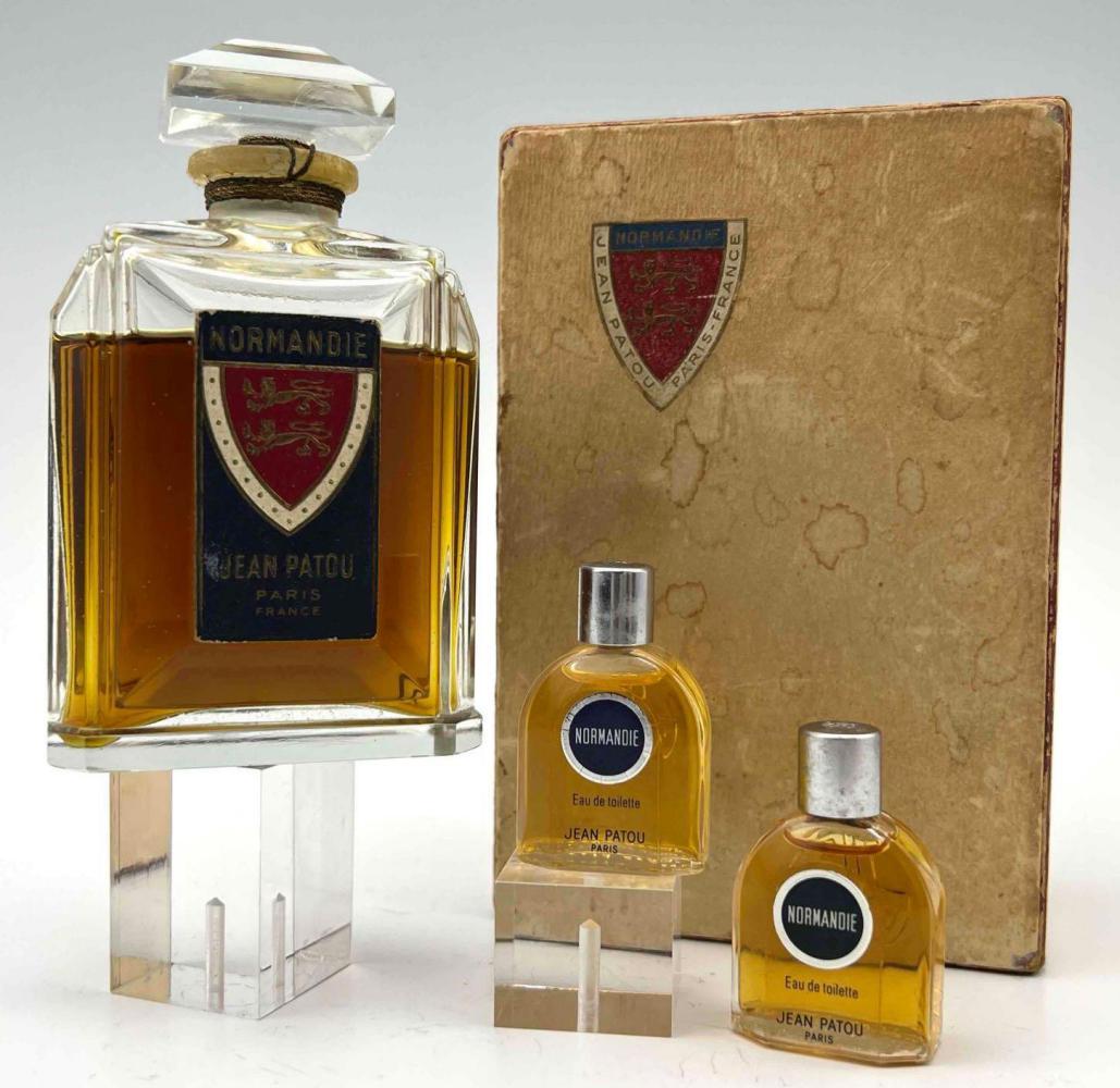 SS Normandie Perfume, Three Bottles and Original Presentation Box (1 of 16)