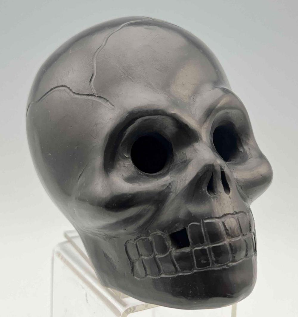 Oaxacan Blackware Pottery Skull (1 of 14)
