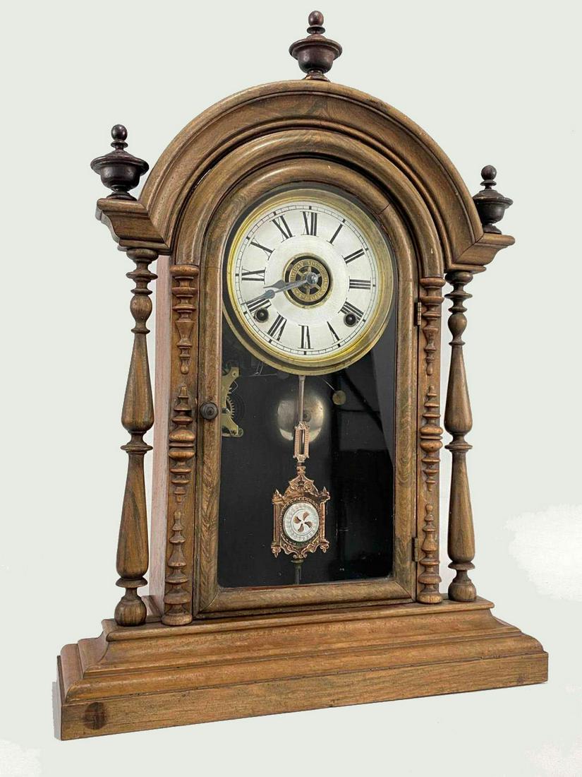 Welch Spring Antique Mantel Clock (1 of 20)