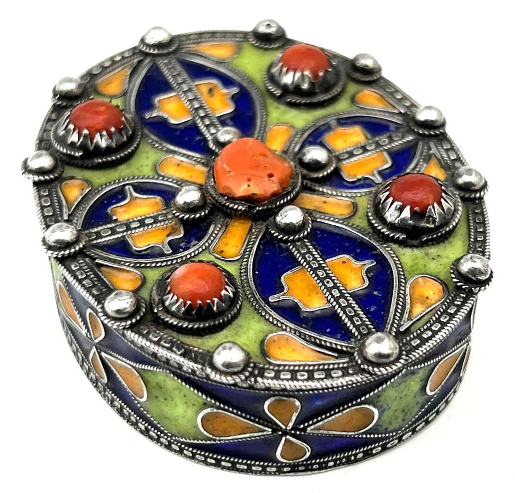 900 Silver, Coral, And Enamel Patterned Box: Silver, Coral, And Enamel Patterned Box. 39.7g. Unmarked, Tested 90% Silver. Approximately 2.375 L x 1.9375 W x 0.75 D Inches.