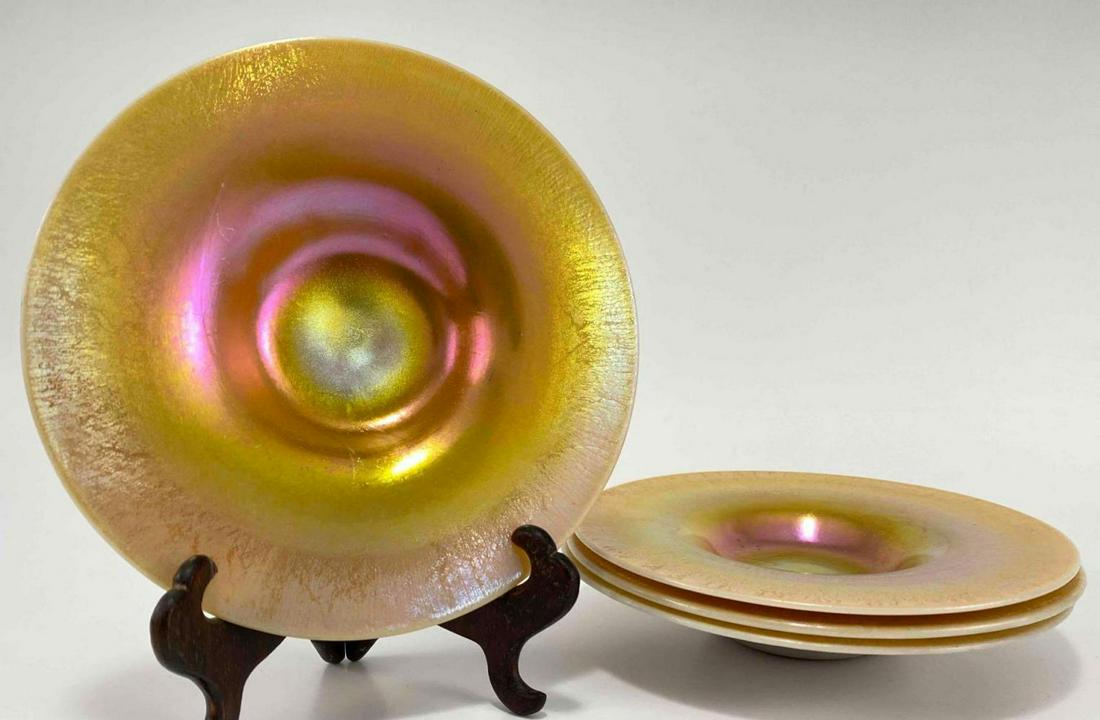 Yellow and Pink Calcite Art Glass Bowls, Manner of Steuben (1 of 16)