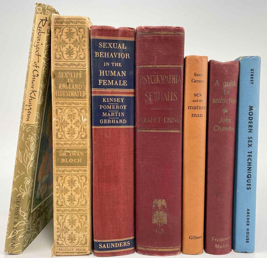 7 Books On Sex From 1934-1964: 7 Books On Sex From 1934-1964. Sex And The Mature Man, By Louis P Saxe And Noel B Gerson, Published By Gilbert Press In, New York. Second Printing 1964. A Guide To Seduction, Written By John Chandos,